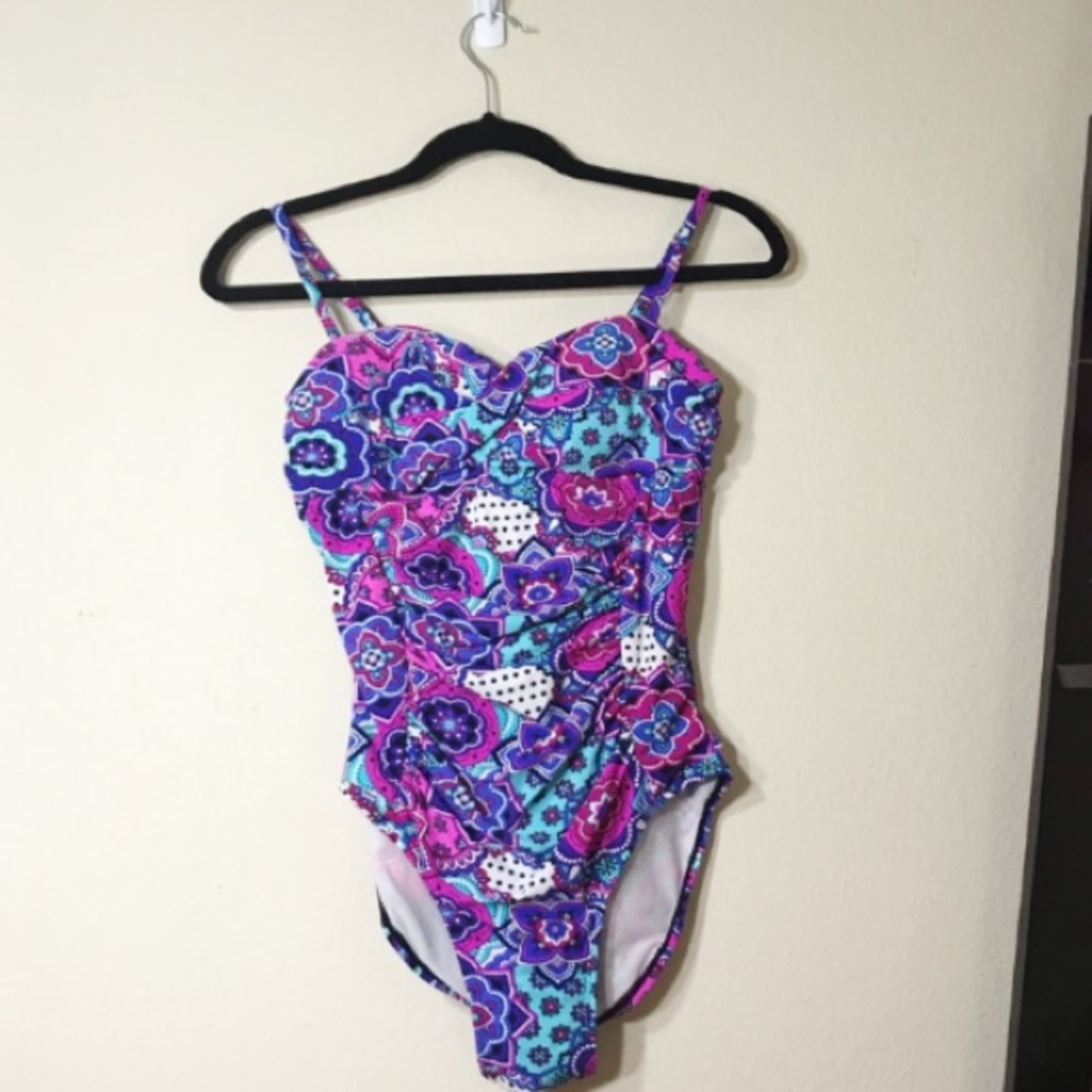 Love your Assets Spanx One piece Swimsuit